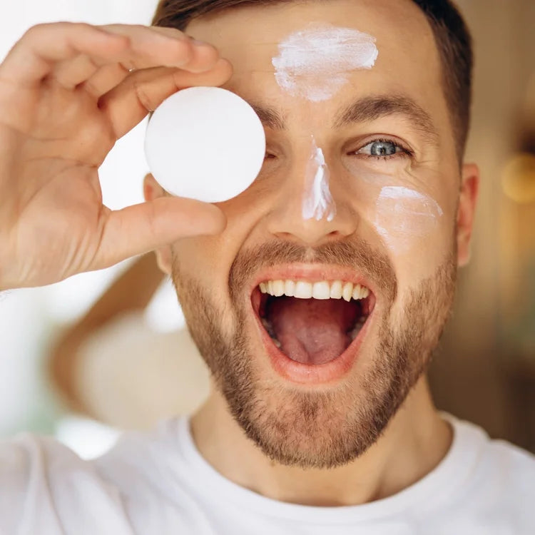 خدمة تركيبات العناية بالبشرة المخصصة